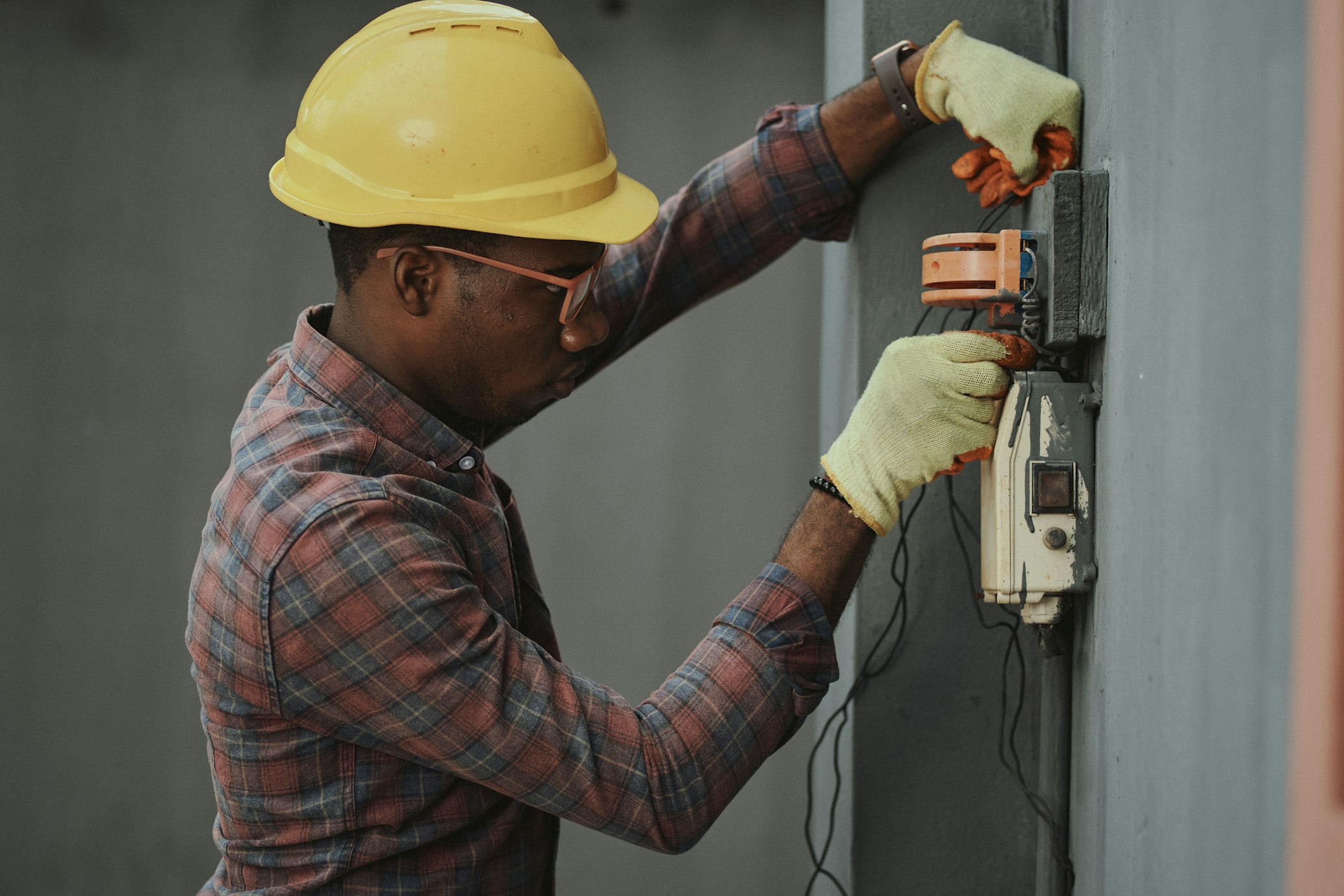 How Electrical Contractors Can Quote Faster and Protect Margins